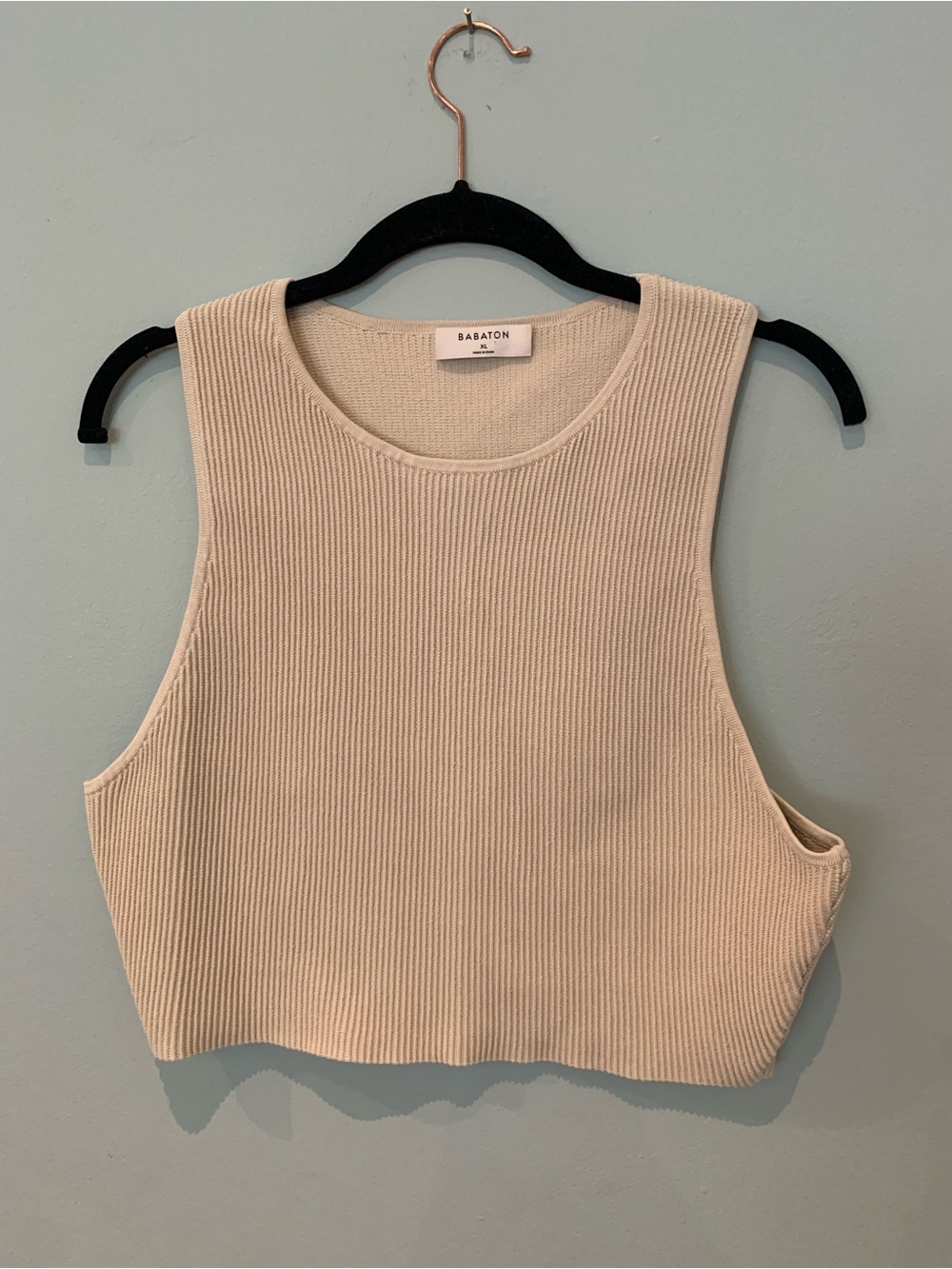 Babaton Cream Ribbed Cropped Tank